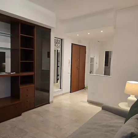 Apartment Michelle With Private Parking