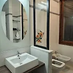 Apartament Michelle With Private Parking La Spezia