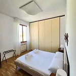 Apartament Michelle With Private Parking La Spezia