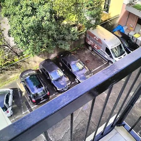 Michelle With Private Parking La Spezia